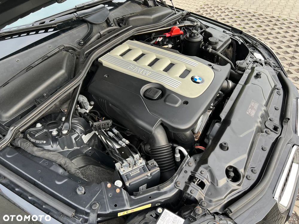BMW Seria 5 530d Edition Exclusive - 17