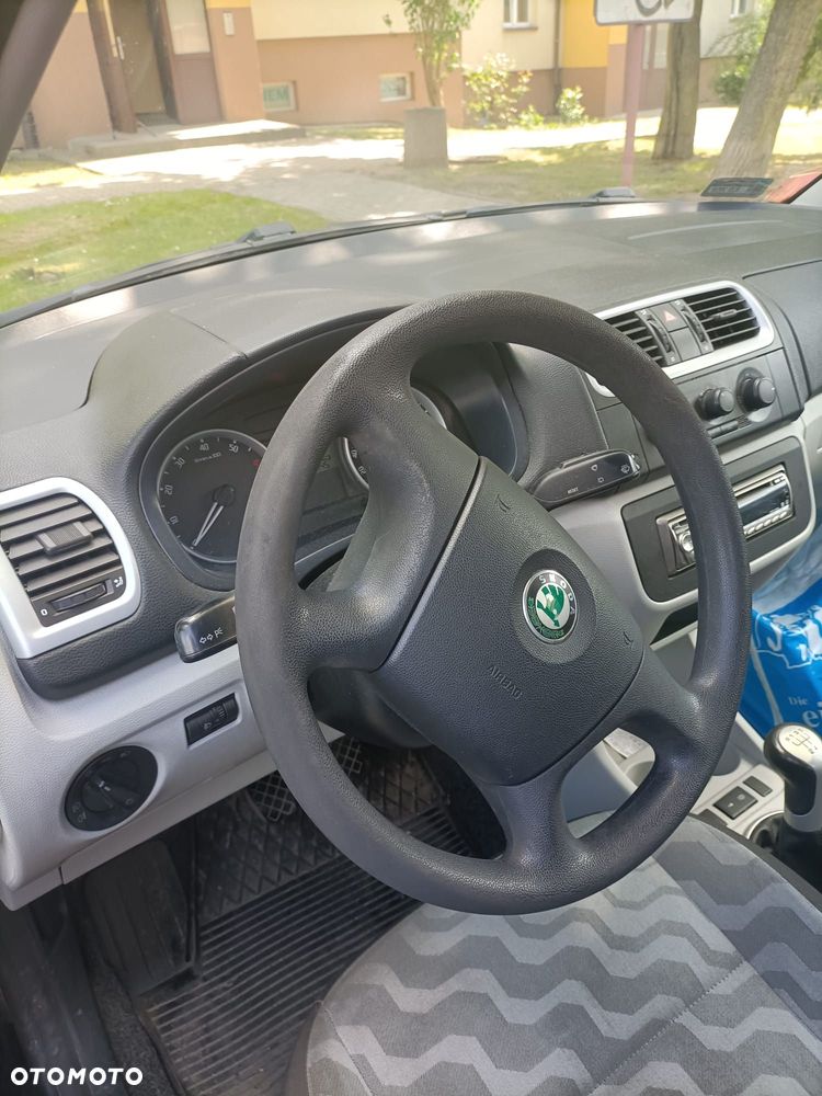 Skoda Fabia - 5