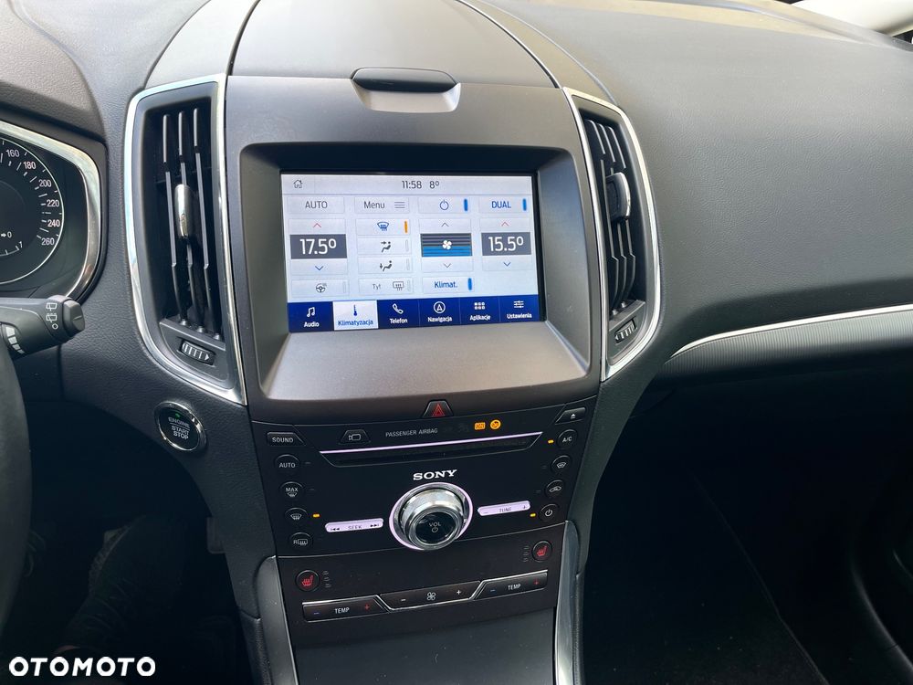 Ford S-Max - 34