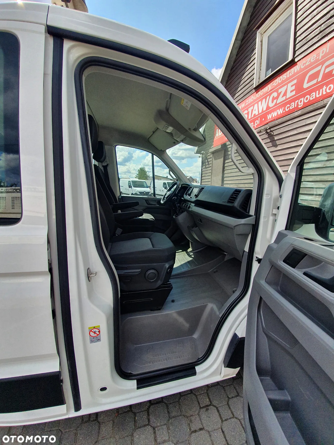 Volkswagen CRAFTER - 16
