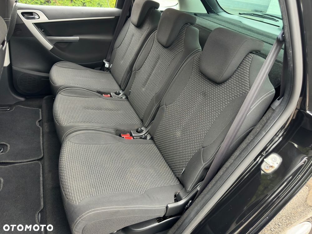 Citroën C4 Picasso 1.6 HDi FAP Style - 29