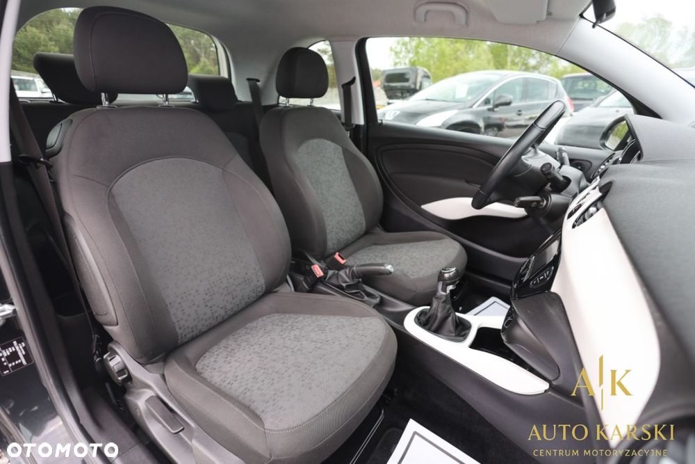 Opel Adam - 36
