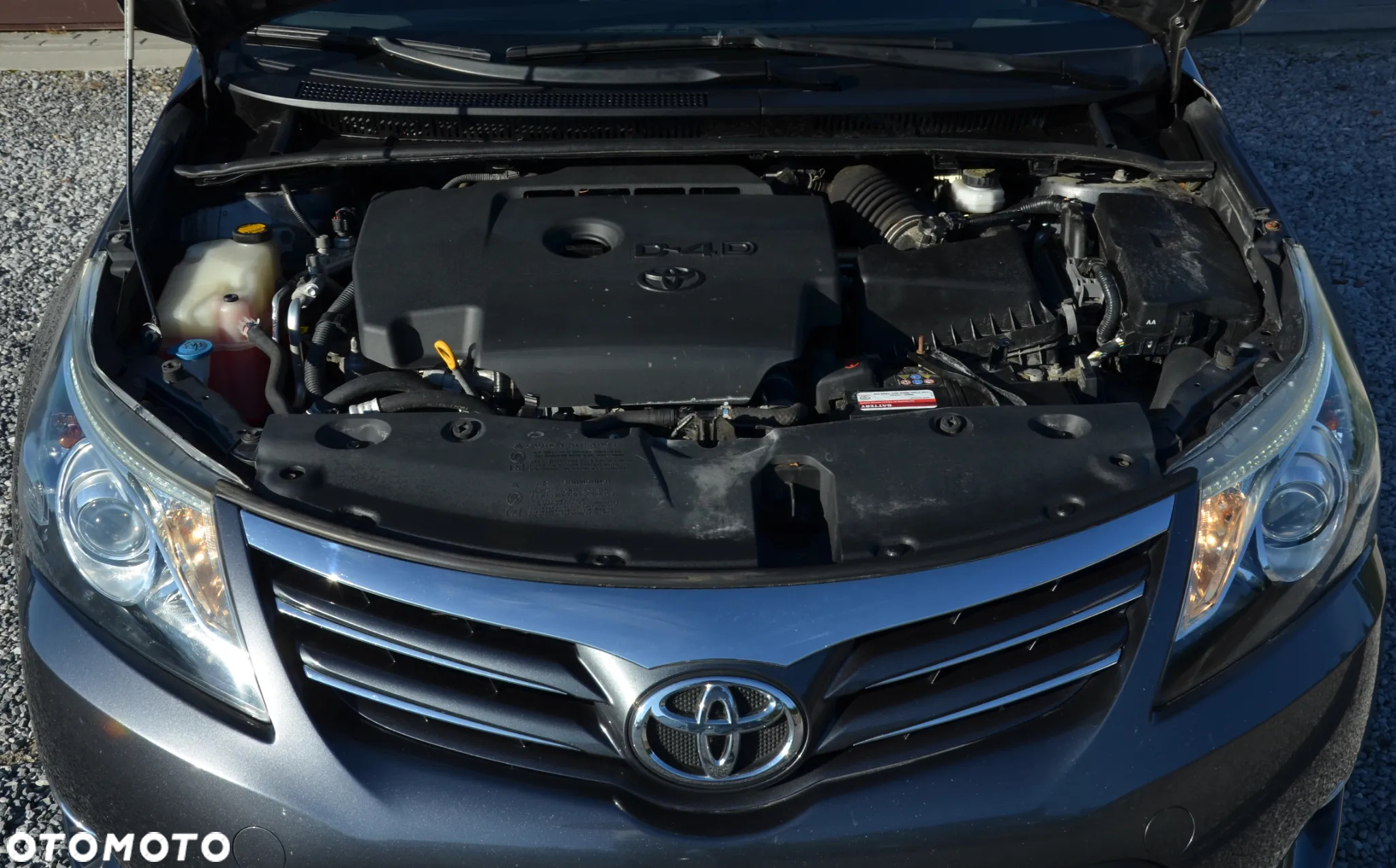 Toyota Avensis 2.0 D-4D Active - 15