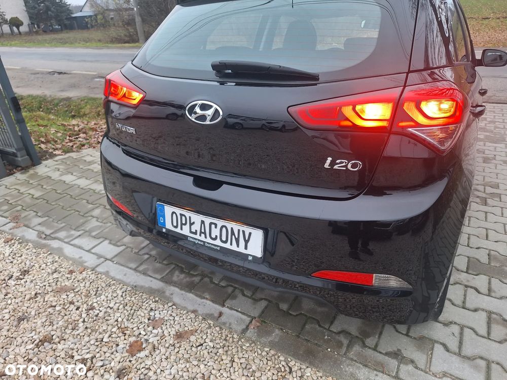 Hyundai i20 1.2 Trend - 13