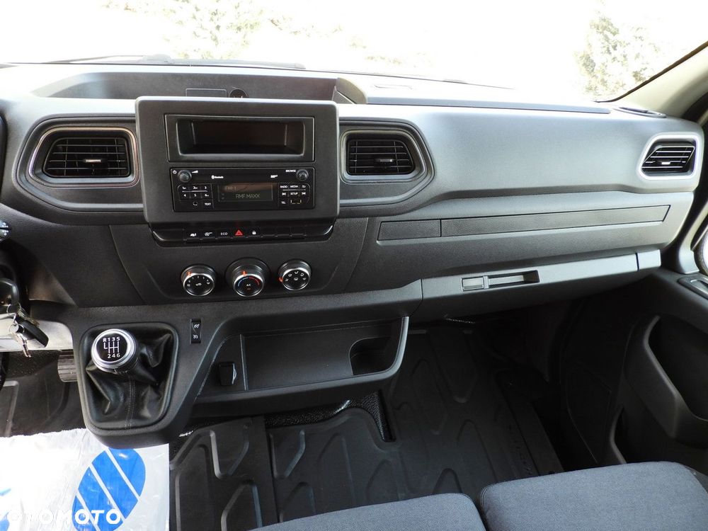 Renault MASTER  PLANDEKA 10 PALET WEBASTO TEMPOMAT LEDY PNEUMATYKA KLIMATYZACJA  165KM - 34