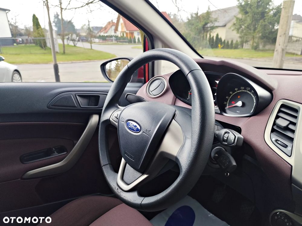Ford Fiesta 1.25 Titanium - 35