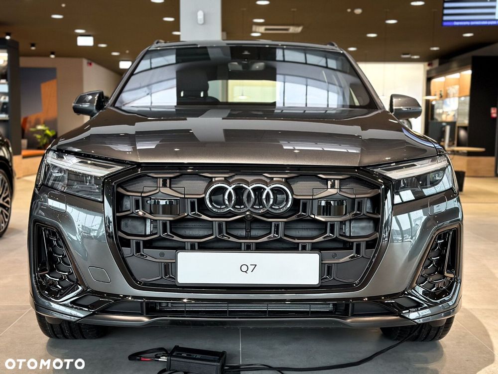 Audi Q7 - 13
