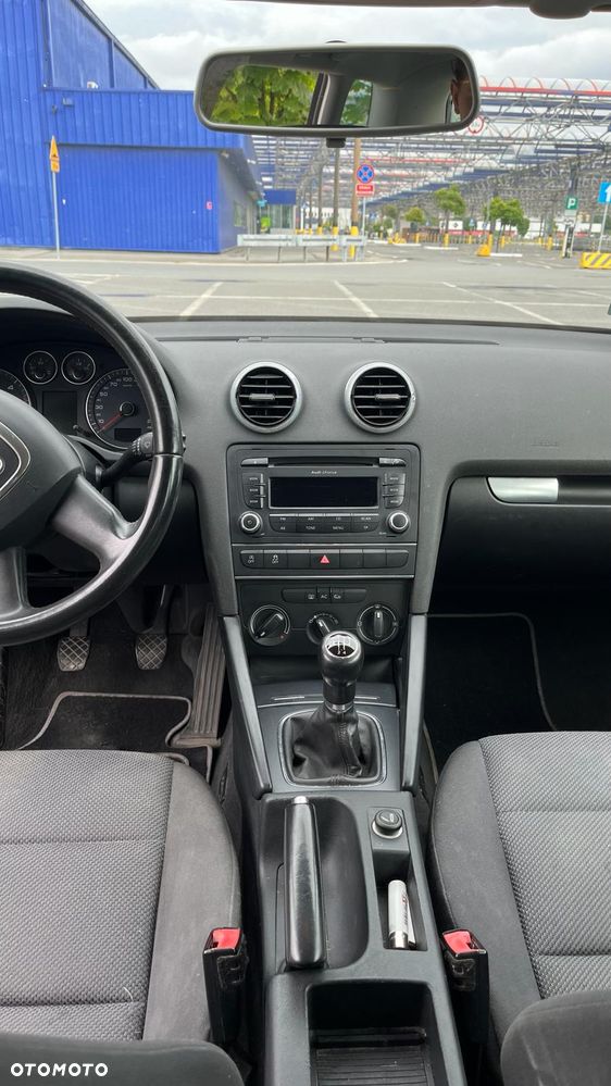 Audi A3 Sportback 1.6 TDI DPF Attraction - 14