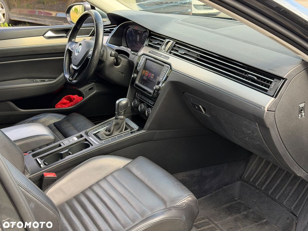 Volkswagen Passat 2.0 TDI BMT Highline DSG - 13