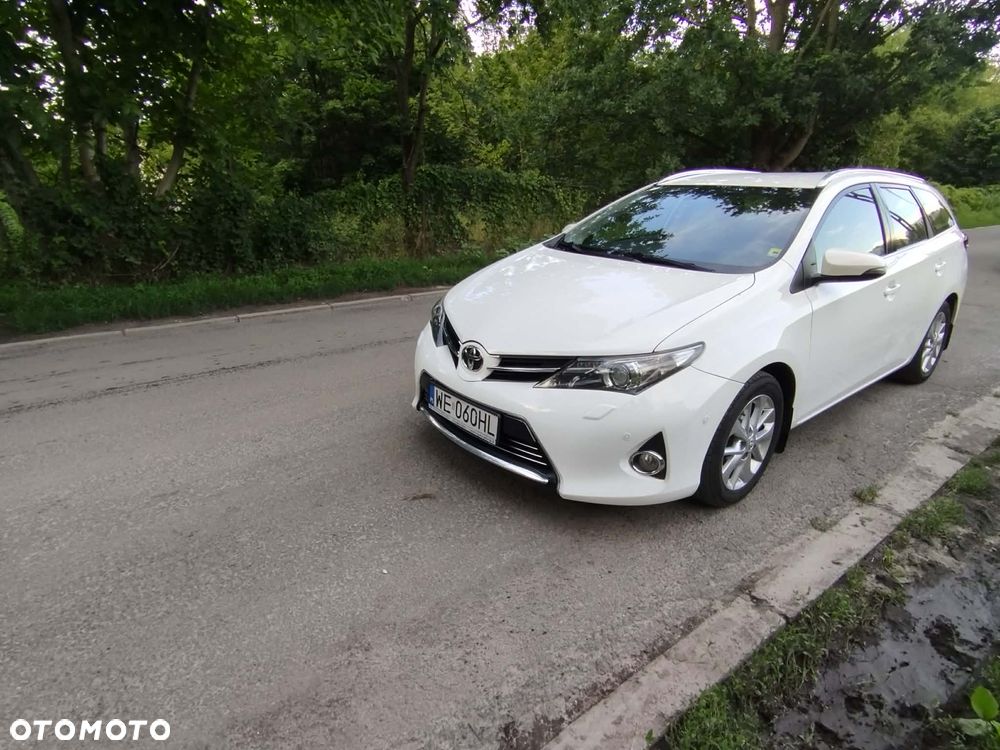 Toyota Auris 1.6 Dynamic - 21