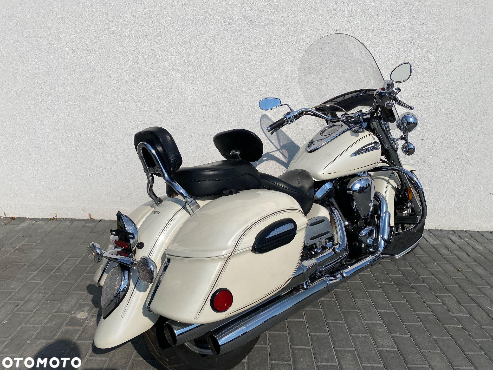 Yamaha Road Star - 4
