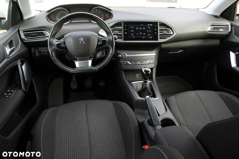 Peugeot 308 - 9
