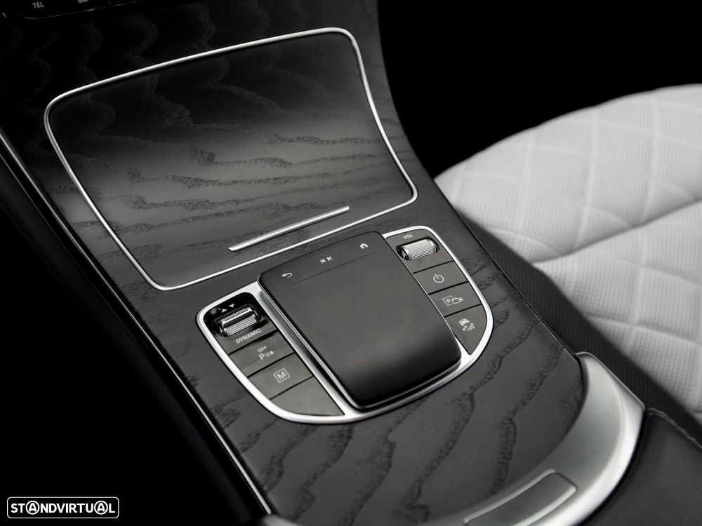 Mercedes-Benz GLC 300 de Coupé 4Matic - 21