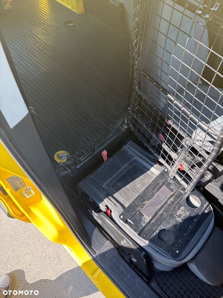 Fiat Doblo Maxi Active - 13