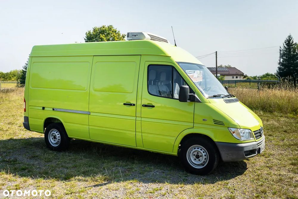 Mercedes-Benz 311 CDI