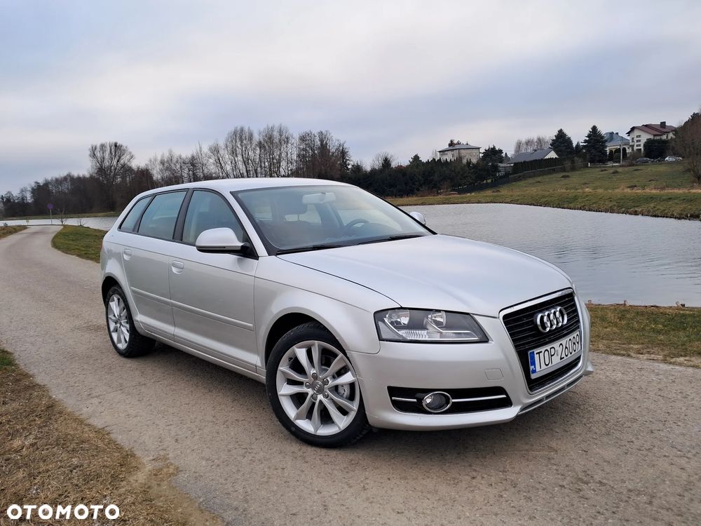 Audi A3 Sportback 1.6 Attraction - 6