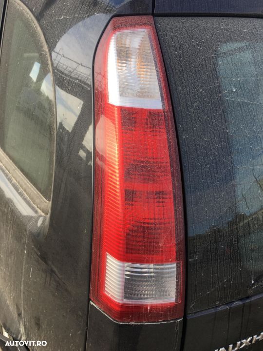 Tripla / Lampa / Stop Stanga Opel Meriva 2003 - 2010 - 1