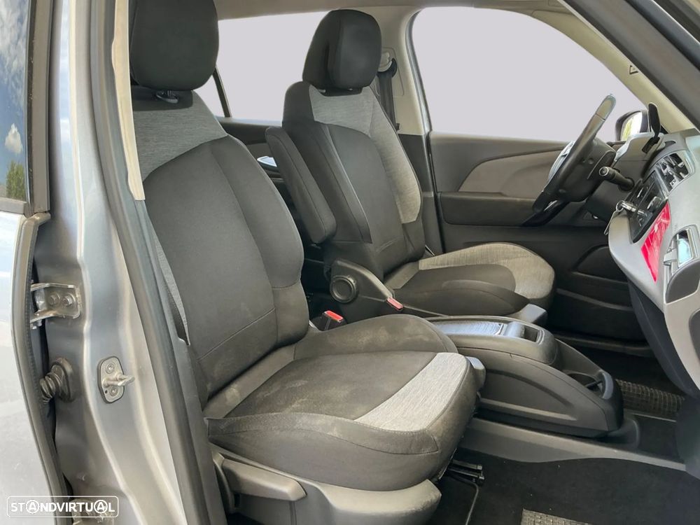 Citroën C4 Grand Picasso - 13