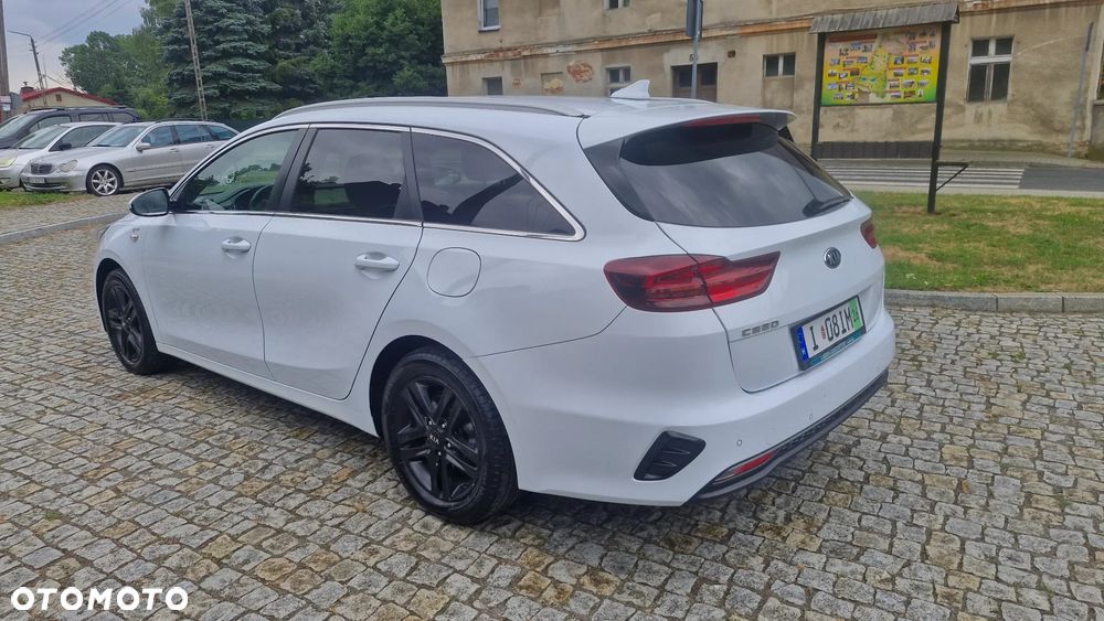 Kia Ceed 1.6 CRDi Edition 7 - 8