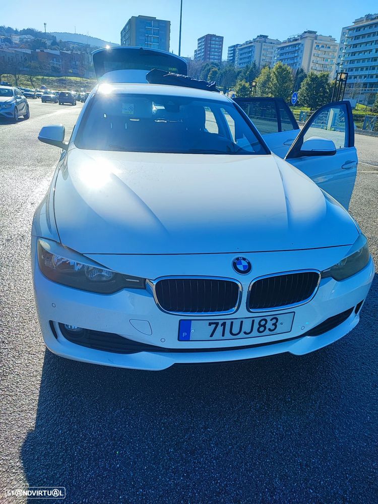 BMW 318 Gran Turismo d Luxury Line - 13