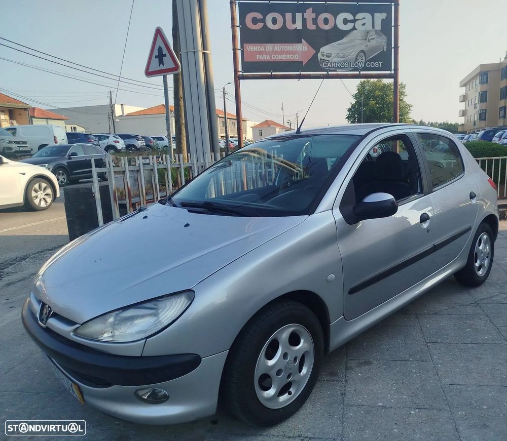 Peugeot 206 1.1 XR Présence - 1