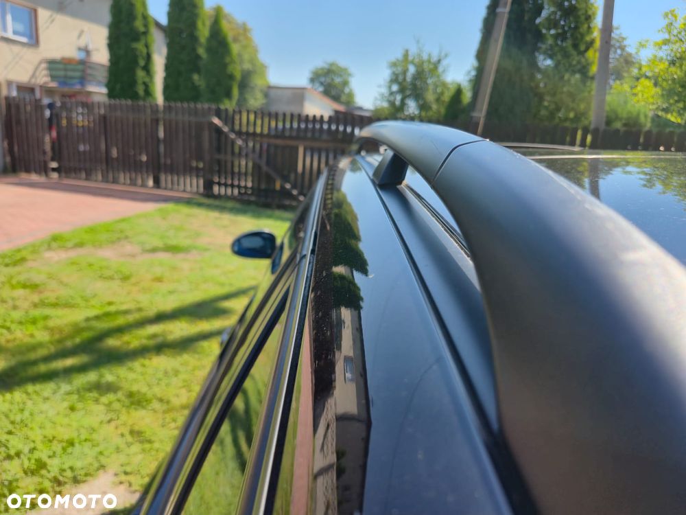 BMW Seria 3 320i - 24