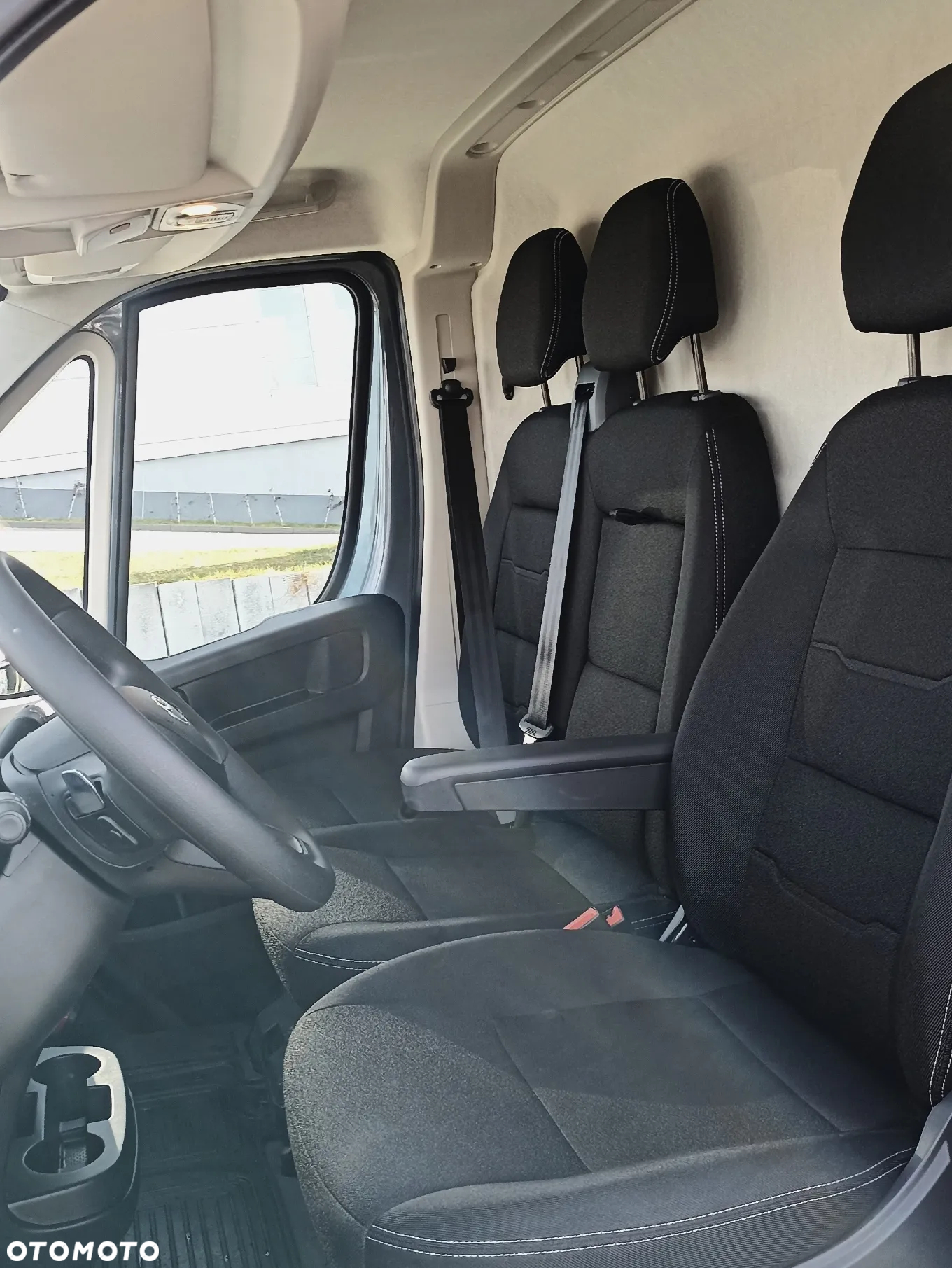 Toyota PROACE MAX EV L3H2 - 10