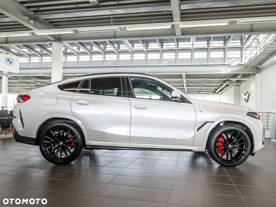 BMW X6 xDrive40d mHEV sport - 8