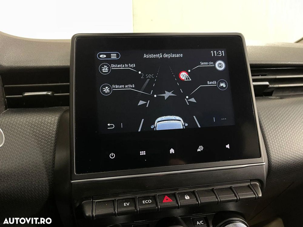 Renault Clio E-TECH 140 BUSINESS EDITION - 17