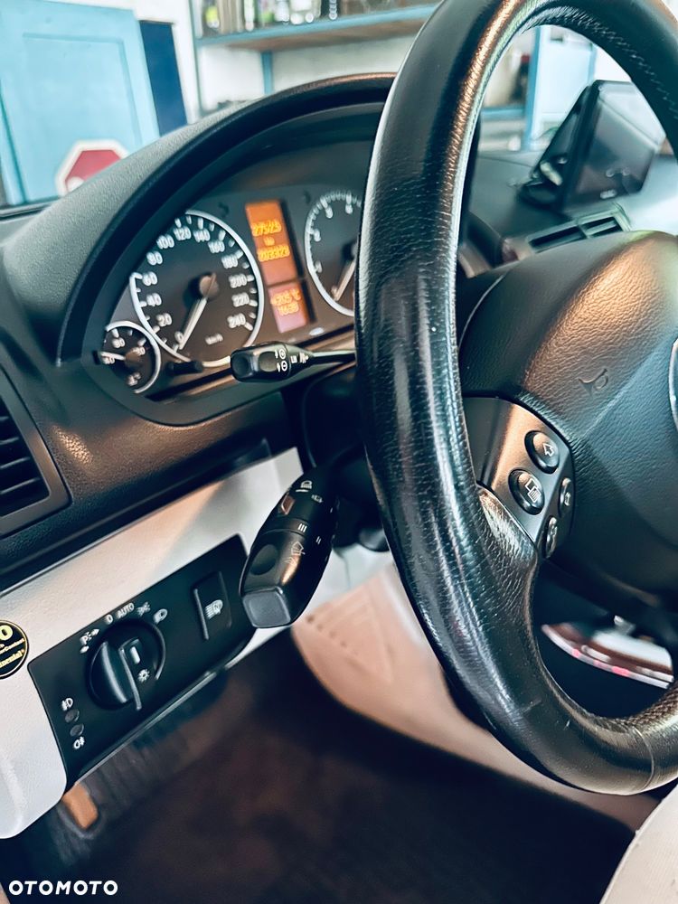 Mercedes-Benz Klasa A 170 Autotronic Elegance - 31