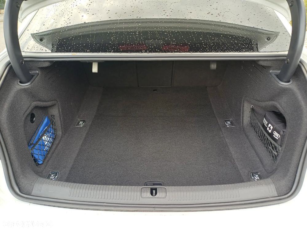 Audi A4 Limousine 40 TFSI mHEV Quattro S tronic - 13