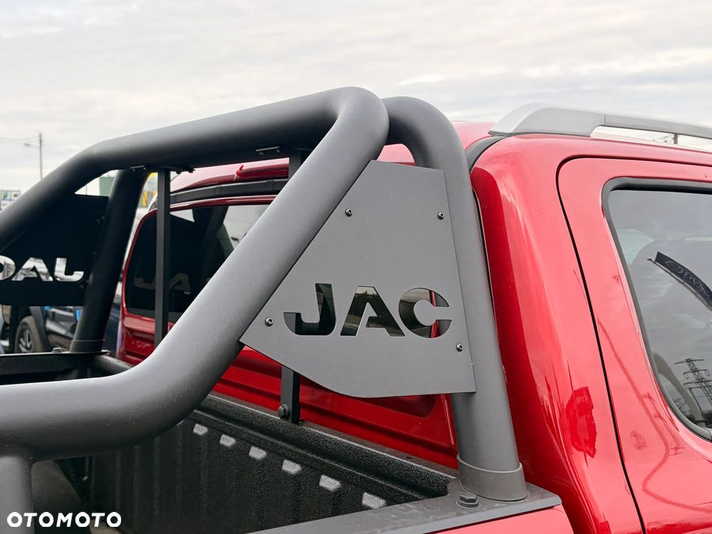 JAC T9 - 9