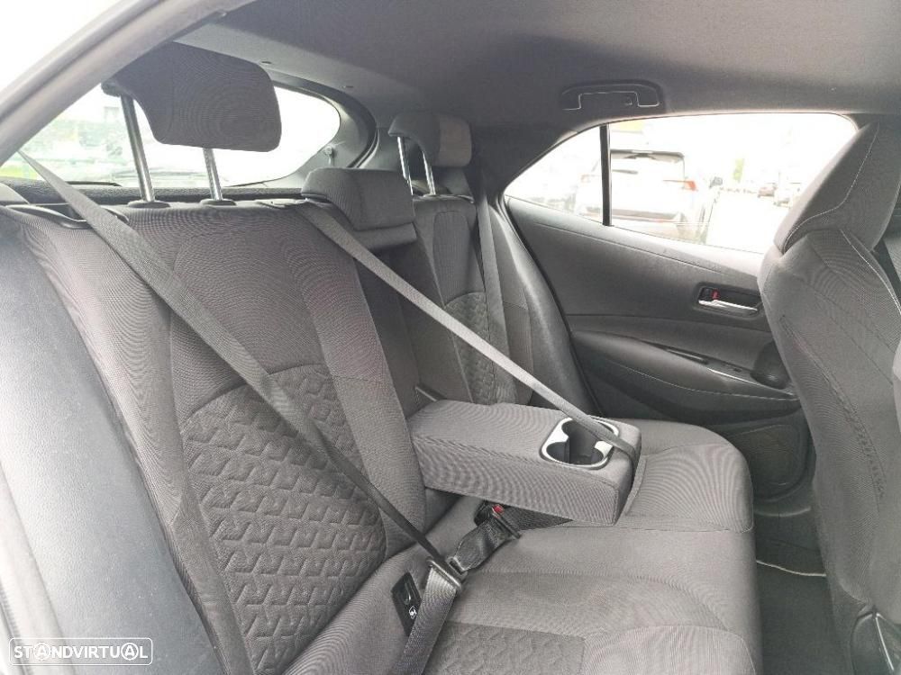 Toyota Corolla 1.8 Hybrid Comfort - 7