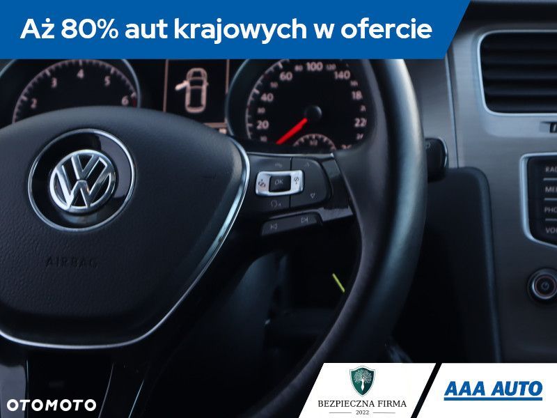 Volkswagen Golf - 21
