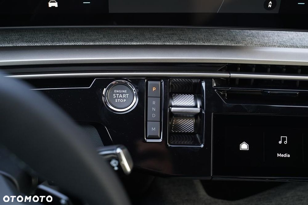 Peugeot 3008 1.2 PureTech mHEV GT E-DCS6 - 21