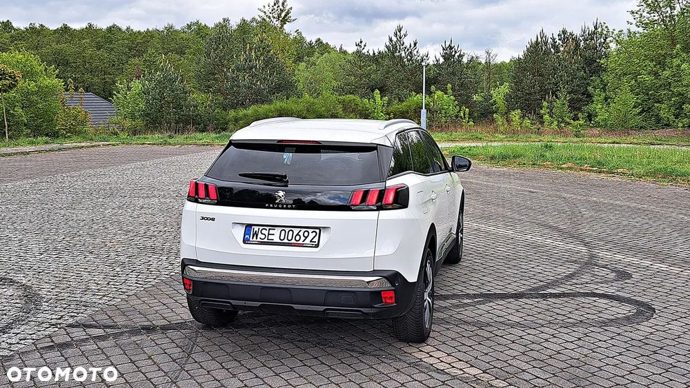 Peugeot 3008 BlueHDi 130 Stop & Start EAT8 Allure - 28