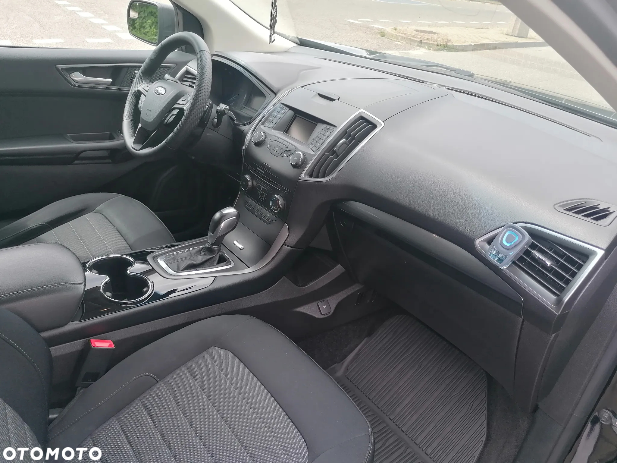 Ford Edge - 15