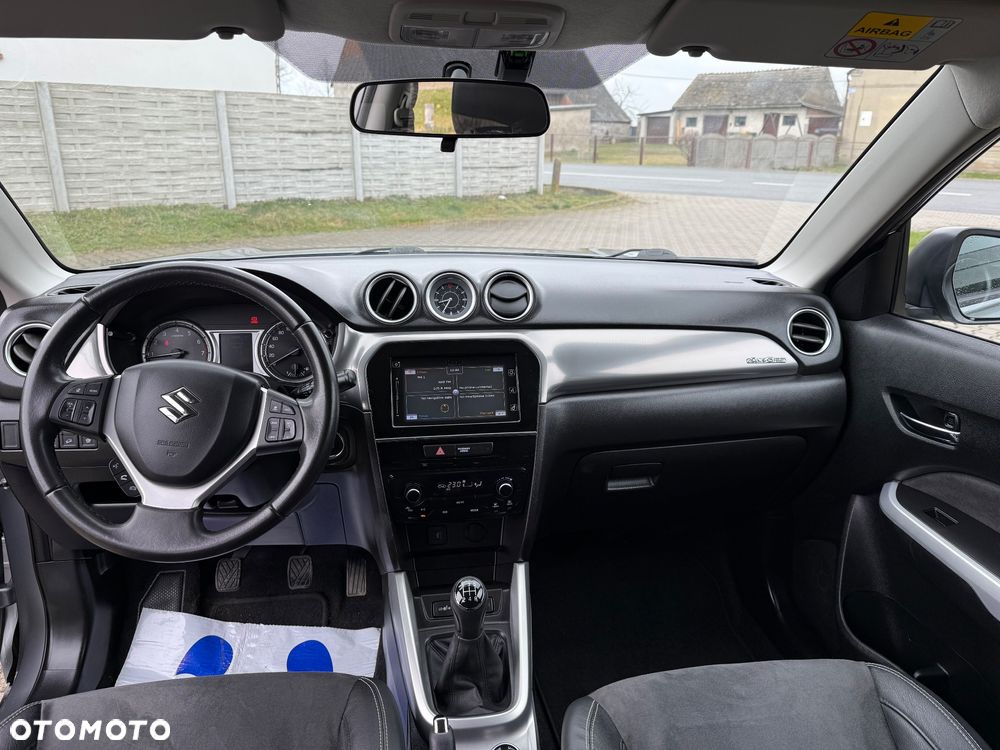 Suzuki Vitara 1.6 (4x4) Allgrip Comfort+ - 19