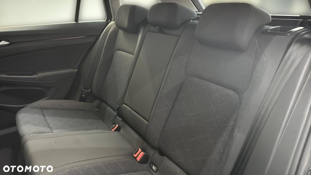 Volkswagen Golf 2.0 TDI Life - 17