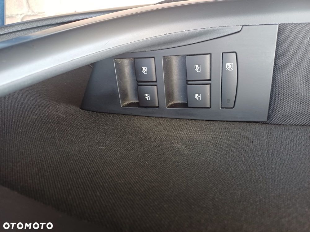 Opel Astra 1.6 Enjoy - 21