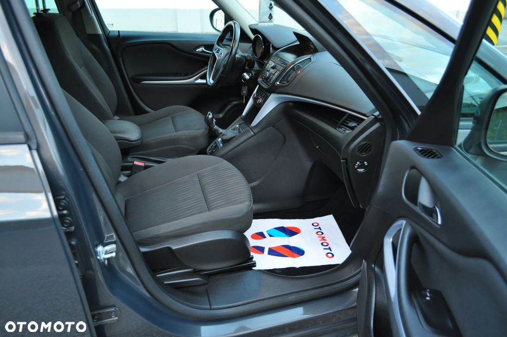 Opel Zafira Tourer 1.4 Turbo Edition - 36