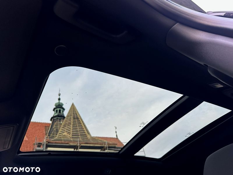 Ford Kuga 2.0 EcoBlue AWD ST-Line - 25