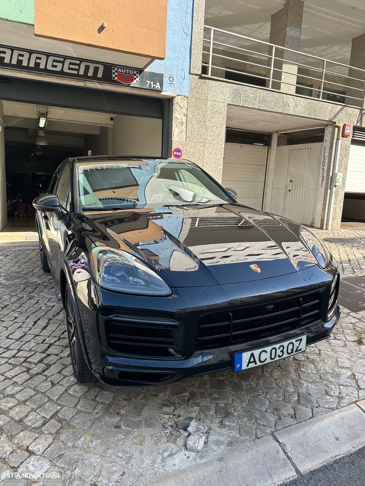 Porsche Cayenne Coupé E-Hybrid - 25