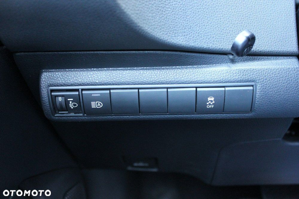 Toyota Corolla 1.8 Hybrid Comfort - 26