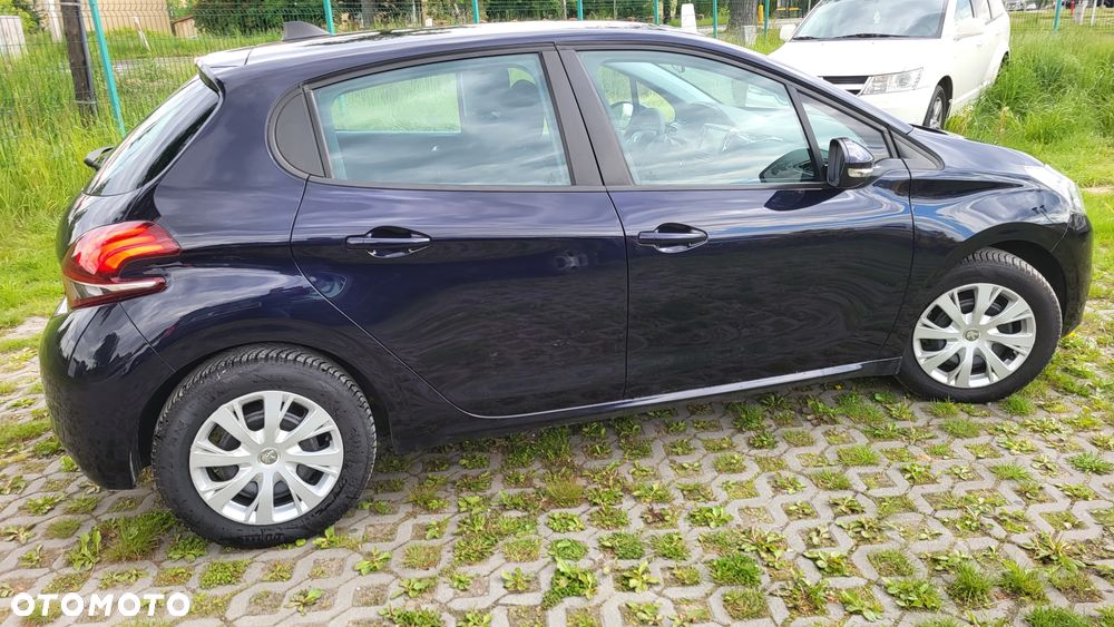 Peugeot 208 1.2 PureTech Active - 23
