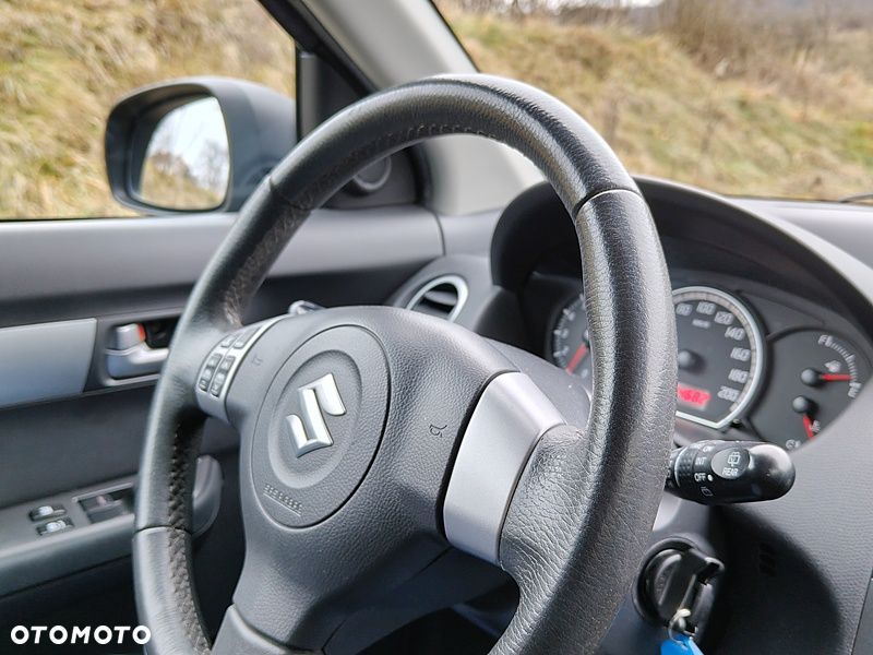 Suzuki Swift 1.3 Comfort - 8