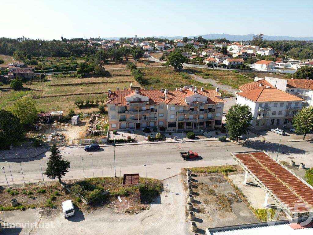 Apartamento em Santa Comba Dão e Couto do Mosteiro - Grande imagem: 2/33