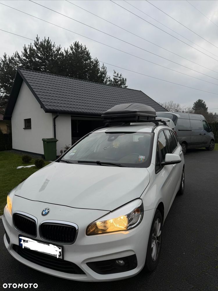 BMW Seria 2 216d - 2