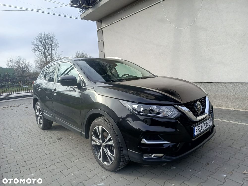 Nissan Qashqai - 1