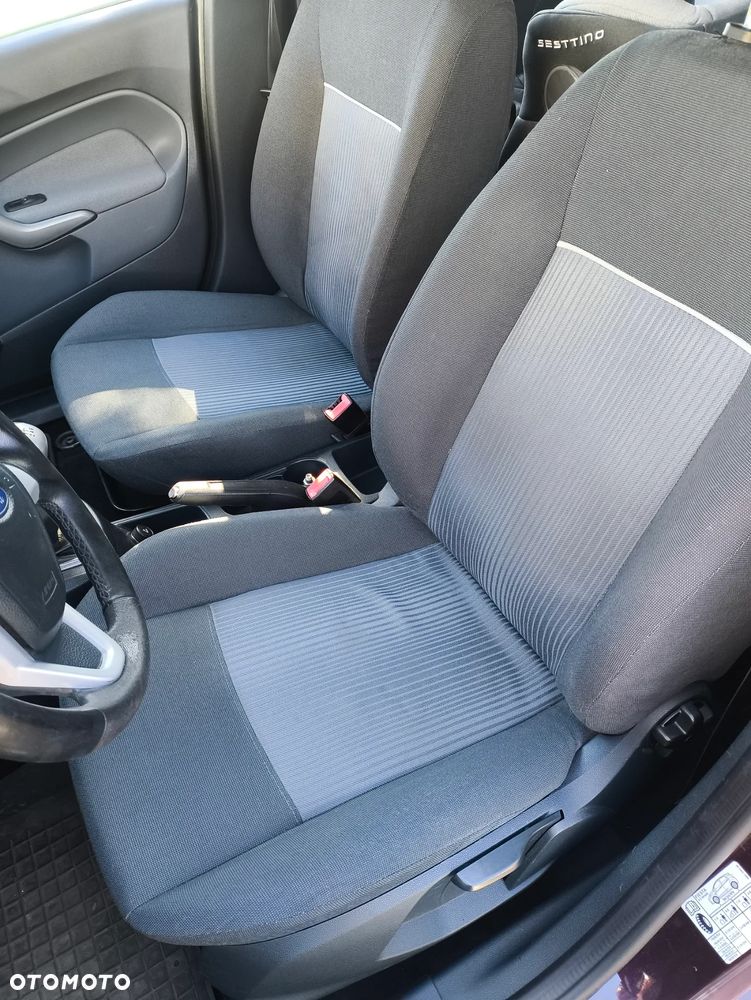 Ford Fiesta 1.25 SYNC Edition - 29